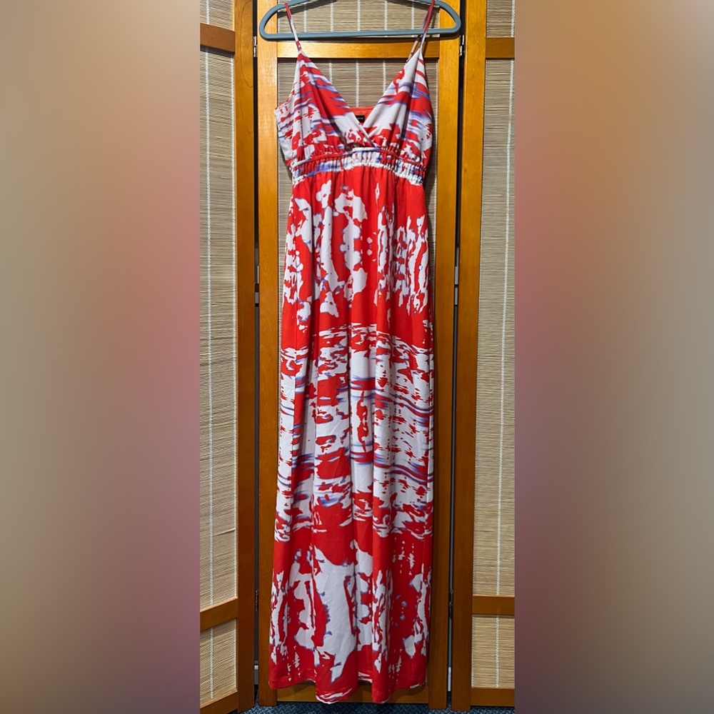 🔒 Creative Commune red and tan maxi dress, size L
